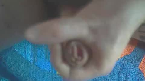 Snapshot of ni983 chatting on January 8, 9:42 am ni983 online show from January 8, 9:42 am