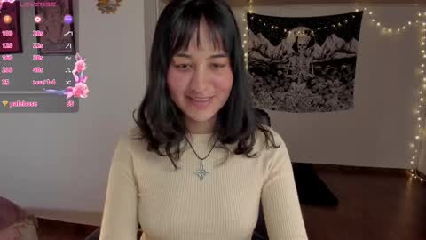 Snapshot of nia_blaze chatting on February 25, 8:19 pm Nia online show from February 25, 8:19 pm