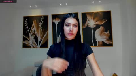 Snapshot of niasalvatore chatting on March 2, 11:39 am Call me Nia online show from March 2, 11:39 am