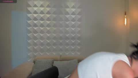 Snapshot of niasalvatore chatting on September 10, 1:49 am Call me Nia online show from September 10, 1:49 am