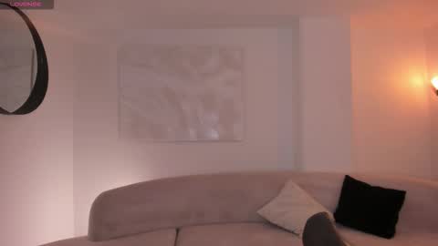 Snapshot of niasalvatore chatting on November 8, 11:21 am Call me Nia online show from November 8, 11:21 am