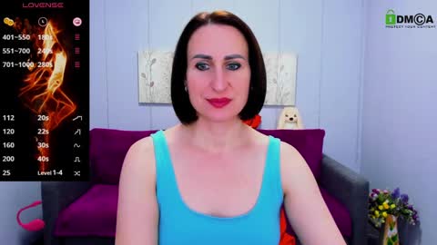 Snapshot of niasmithh chatting on March 1, 1:07 pm niasmithh online show from March 1, 1:07 pm