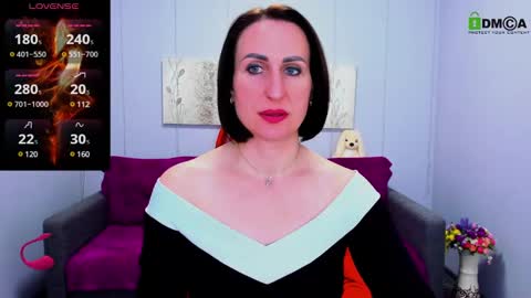 Snapshot of niasmithh chatting on March 6, 6:48 pm niasmithh online show from March 6, 6:48 pm