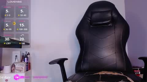 Snapshot of niawk_ chatting on February 22, 5:57 pm Niawk online show from February 22, 5:57 pm