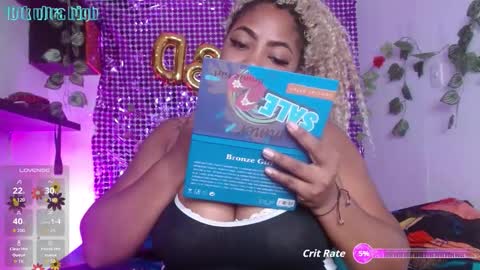 Snapshot of niawk_ chatting on September 29, 1:05 pm Niawk online show from September 29, 1:05 pm