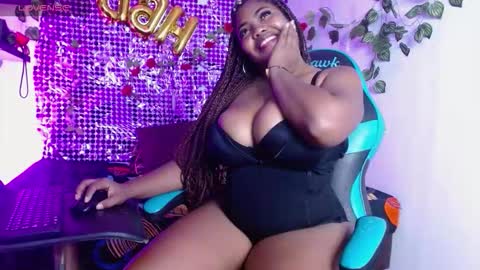 Snapshot of niawk_ chatting on November 26, 2:51 pm Niawk online show from November 26, 2:51 pm