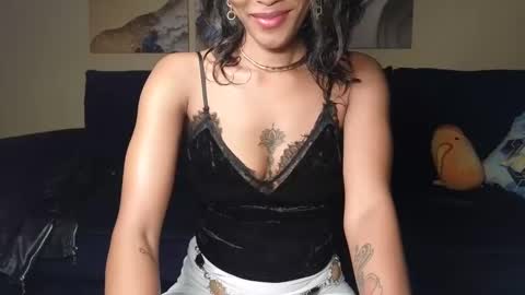 Lilly online show from January 1, 6:16 pm