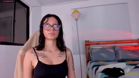 Snapshot of nice_day_ chatting on September 20, 12:00 am day online show from September 20, 12:00 am
