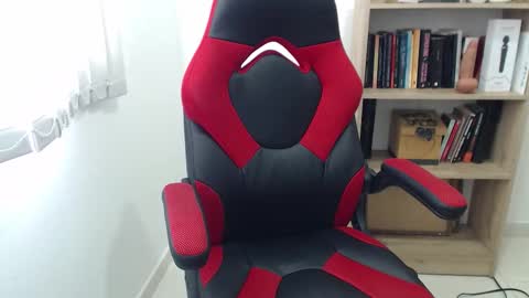 sara online show from February 5, 3:49 pm