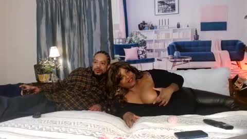 Snapshot of niceandsavvy chatting on January 19, 5:48 am NICE AND SAVVY online show from January 19, 5:48 am