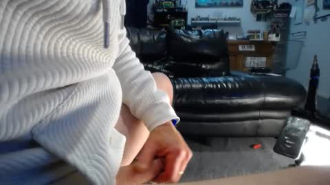 Snapshot of niceasscammo69 chatting on November 25, 6:41 pm niceasscammo69 online show from November 25, 6:41 pm