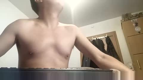 Snapshot of nicefuck0077 chatting on October 17, 12:58 am nicefuck0077 online show from October 17, 12:58 am