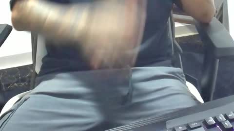 Snapshot of nicepussyandcock chatting on October 10, 12:31 am Camila And Steeven online show from October 10, 12:31 am