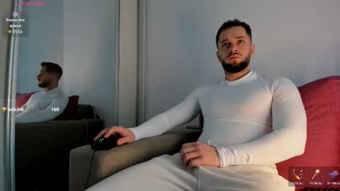 Snapshot of nicholassx chatting on December 3, 7:49 am Nicholassx online show from December 3, 7:49 am