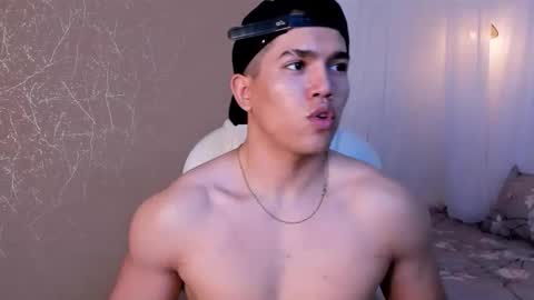 nick fenix online show from November 11, 4:01 am