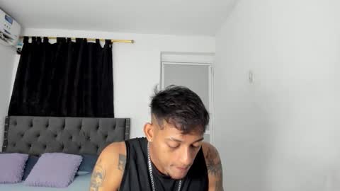 Snapshot of nick_master2 chatting on February 16, 8:43 am nick_master2 online show from February 16, 8:43 am