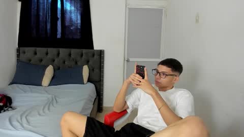 Snapshot of nick_master2 chatting on February 20, 2:50 pm nick_master2 online show from February 20, 2:50 pm