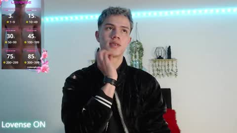 Nick  online show from March 30, 1:01 pm