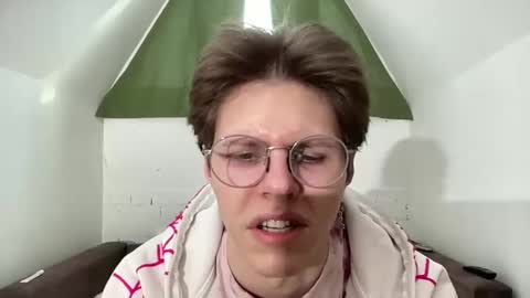 Nick online show from January 7, 8:13 am