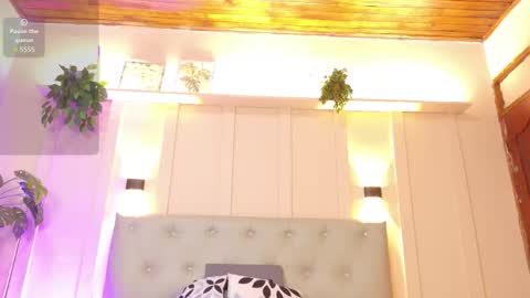 Your baby Nicol  online show from November 5, 1:44 pm