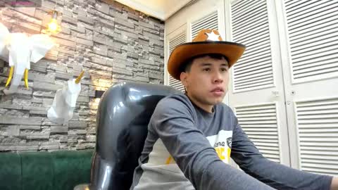 Nickk Wolff online show from November 27, 2:57 am