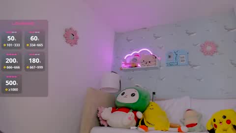 Snapshot of nicksantos_ chatting on February 19, 6:32 pm Nicolas online show from February 19, 6:32 pm