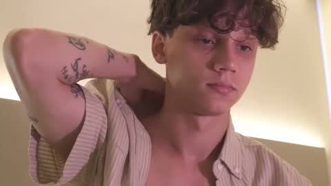 Nicky Neal online show from October 23, 12:21 am