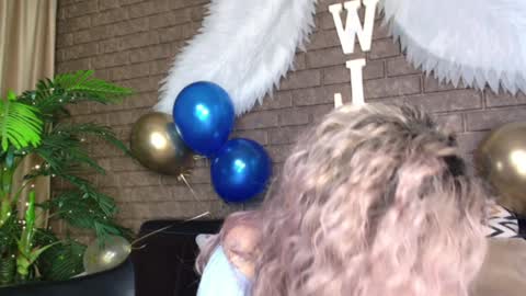 Today is my 41st birthday  And in 2 hours Im waiting for you on the stream Stock up on tokens and a good mood Nicky online show from December 8, 3:24 pm