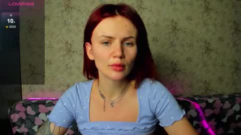 Nicky Weekends online show from September 25, 3:32 am