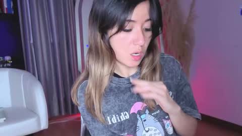 Snapshot of nickywindsor chatting on November 8, 9:13 pm Nicky online show from November 8, 9:13 pm