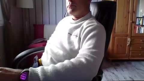 nico82_fr online show from November 30, 3:16 pm