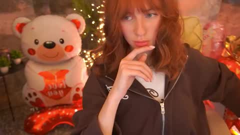 Nicol Moonn online show from February 14, 6:54 am