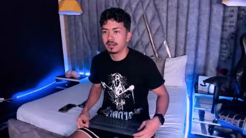 Nicolai online show from February 28, 11:55 am