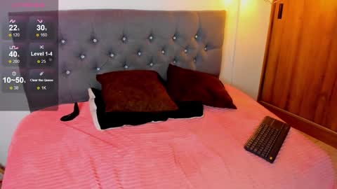 nicolas_james_sc online show from December 4, 2:04 pm