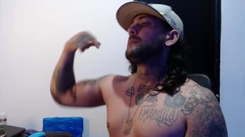 Snapshot of nicolas_torres99 chatting on December 24, 4:11 am nicolas online show from December 24, 4:11 am