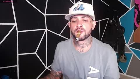 Snapshot of nicolas_torres99 chatting on November 5, 4:01 am nicolas online show from November 5, 4:01 am