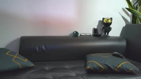 Snapshot of nicolas_veiny chatting on November 30, 1:09 am Nicolas online show from November 30, 1:09 am