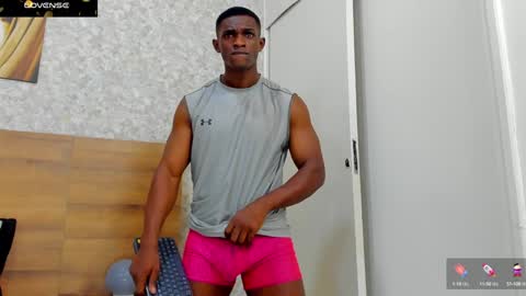 Nicolas online show from December 5, 5:06 pm