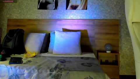 Nicolas online show from December 31, 10:58 am