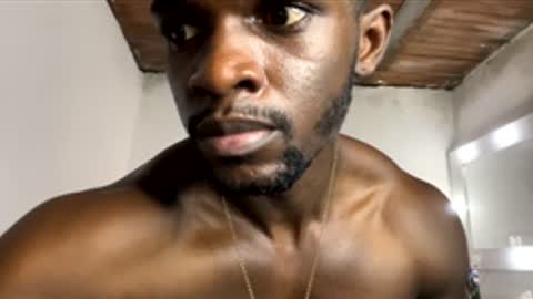 Nicolas online show from November 27, 2:41 pm