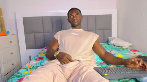 Snapshot of nicolaskan chatting on May 27, 4:26 pm Nicolas online show from May 27, 4:26 pm