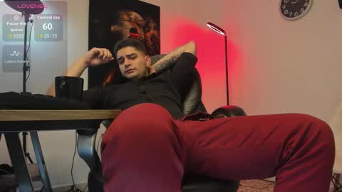 Nicolas Fellener online show from November 7, 5:07 am