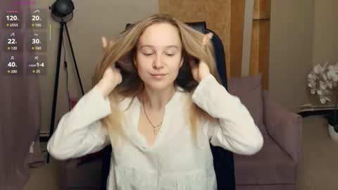 Nicoletta online show from December 18, 6:58 pm