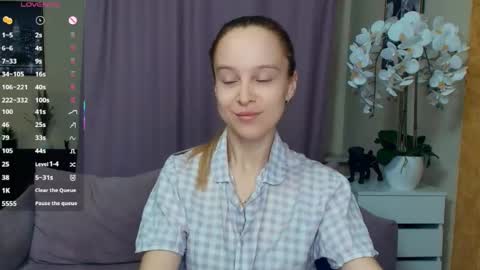 Nicoletta online show from April 20, 7:26 pm