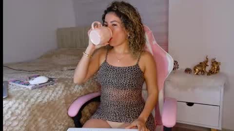 Nicol  online show from January 16, 10:47 pm