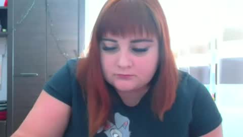 Snapshot of nicole_red__ chatting on December 21, 11:28 am Nicole online show from December 21, 11:28 am