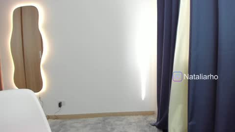 N A T A L I A online show from December 4, 6:17 pm