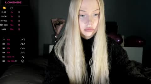 Mary online show from January 19, 8:19 pm