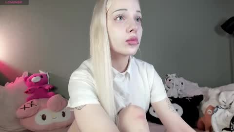 Mary online show from October 16, 10:11 pm