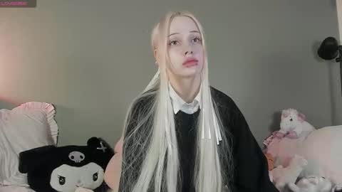 Mary online show from November 24, 6:02 am